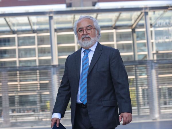 Juzgado acoge petición de defensa de Hermosilla e instruye declaración de fiscal Lorena Parra en calidad de testigo