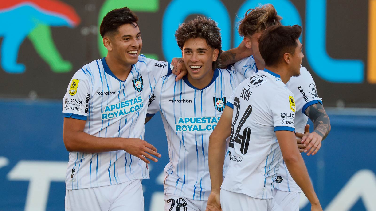 Maximiliano Gutiérrez celebrando un gol