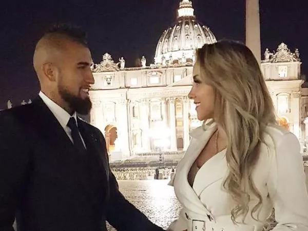 Arturo Vidal y Marité Matus