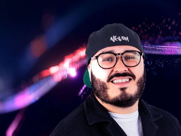 “Es un gran artista de la comedia venezolana”: Esteban Düch responde ante traspié de George Harris en Festival de Viña 2025