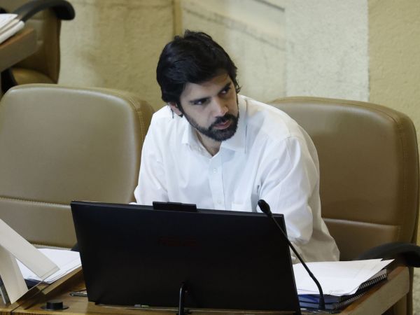 Corte Suprema confirma desafuero de diputado Joaquín Lavín León