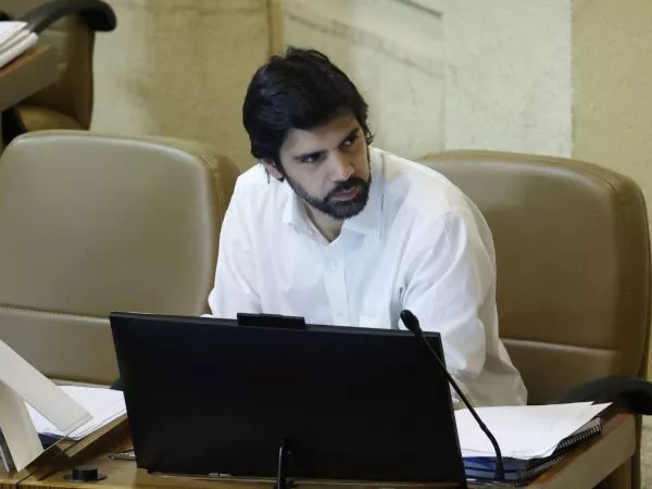 Corte Suprema confirma desafuero de diputado Joaquín Lavín León