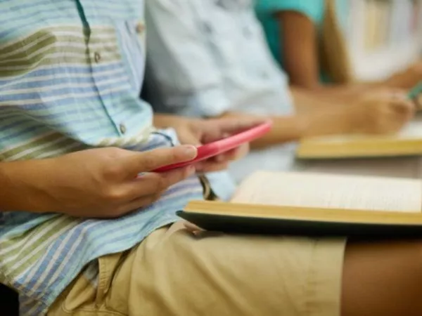 Uso de celulares en colegios