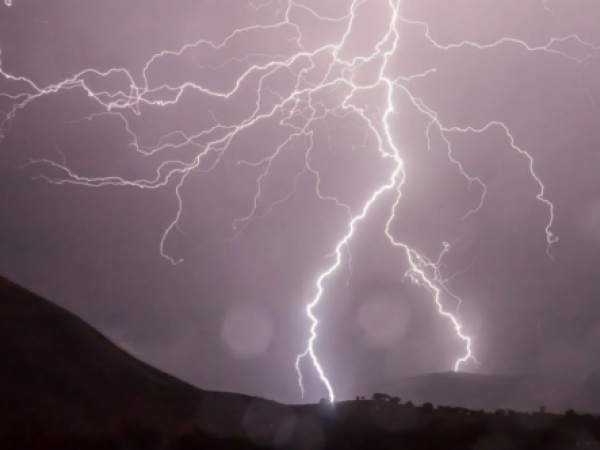 Aviso tormentas electricas