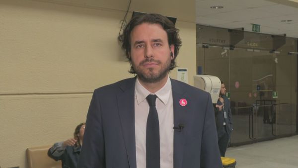 Mirosevic emplaza a Kast: 