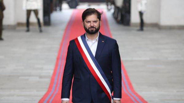 Presidente Boric dará hoy jueves su última entrevista con un departamento de prensa