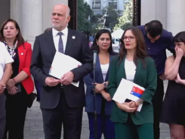 Vallejo y ausencia de partidos en cónclave oficialista