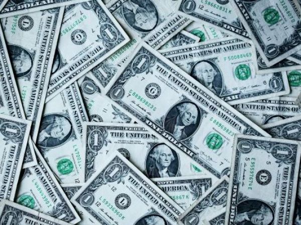 lunes negro dolar combustibles