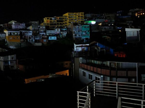 Masivo corte de luz afecta a Valparaíso