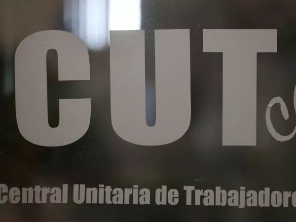 CUT criticó la decisión de retirar el proyecto de negociación ramal
