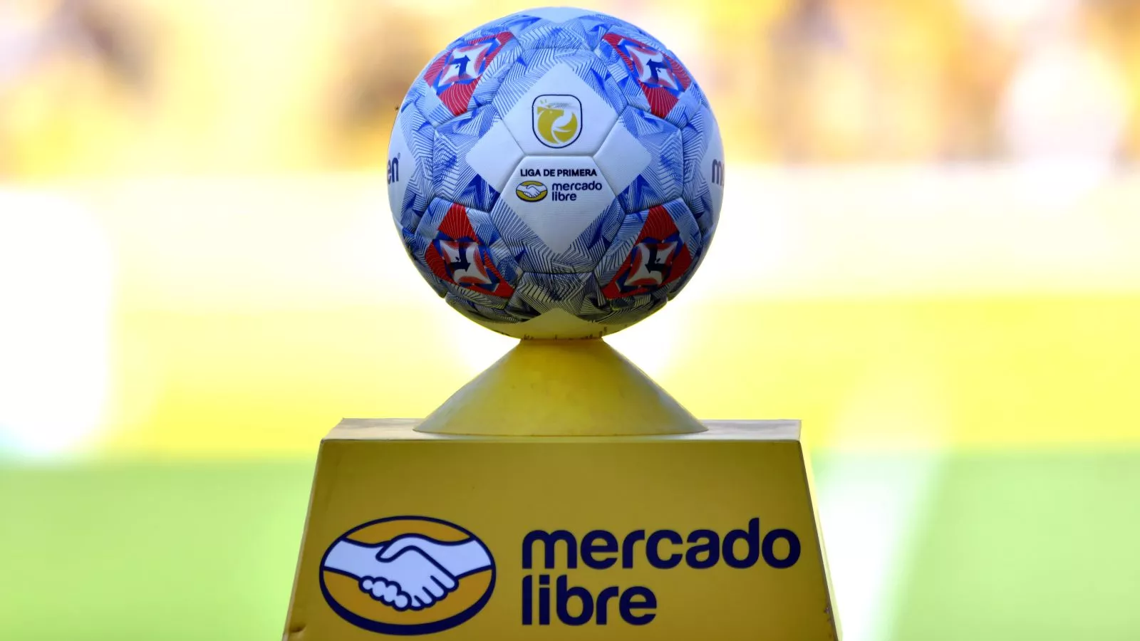 Balón de la Liga de Primera