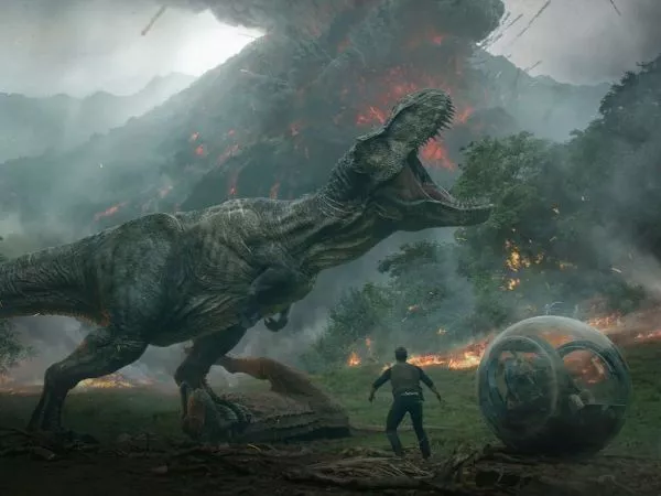 Fósil descubierto revela antiguo tiranosaurio gigante.