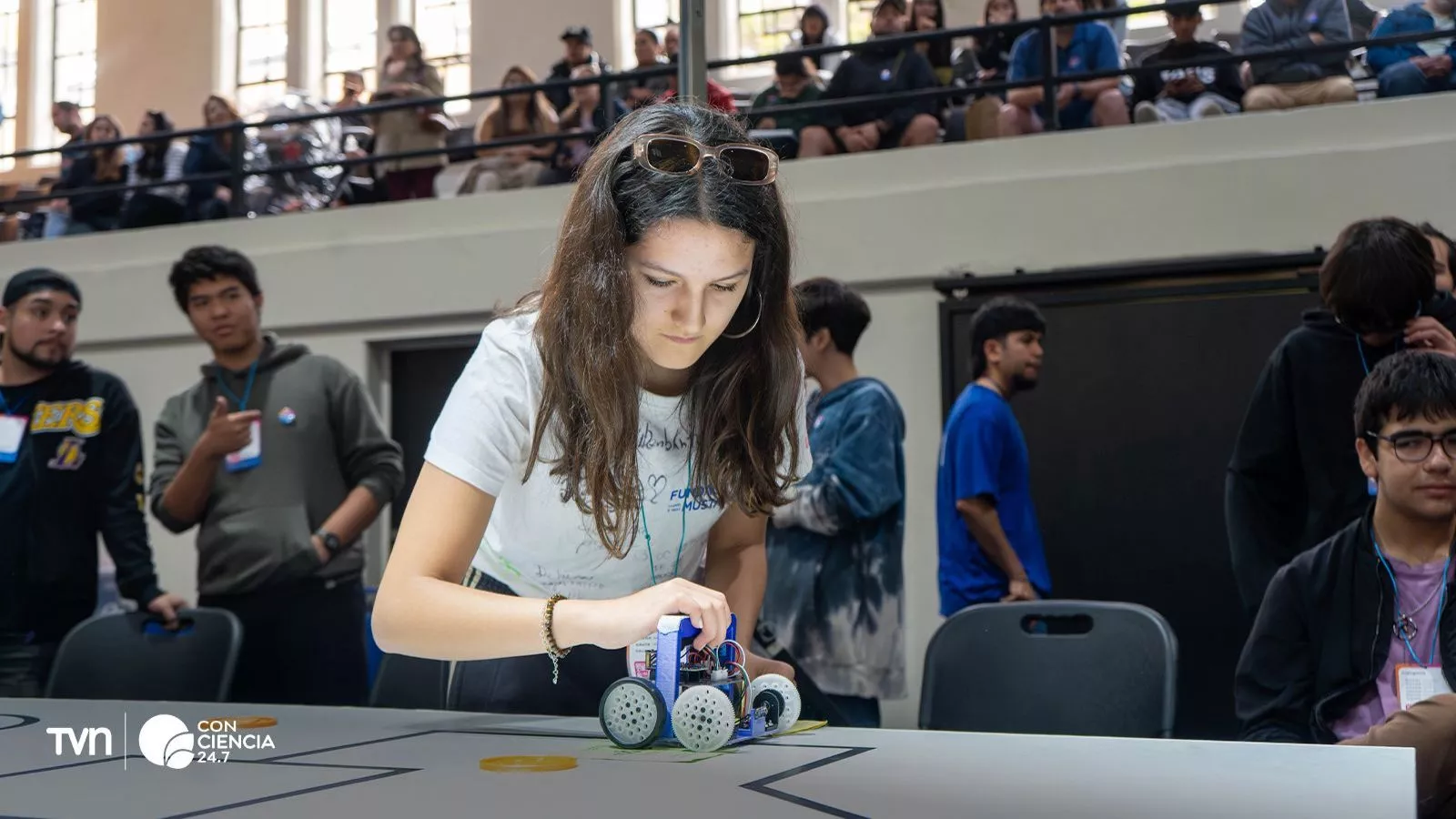 Fundación Mustakis abre talleres gratuitos de ciencia 2026.