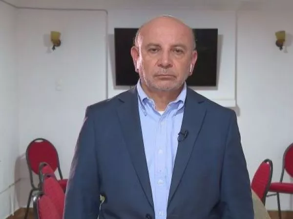 Senador Castro Alerta Sanitaria Oncológica