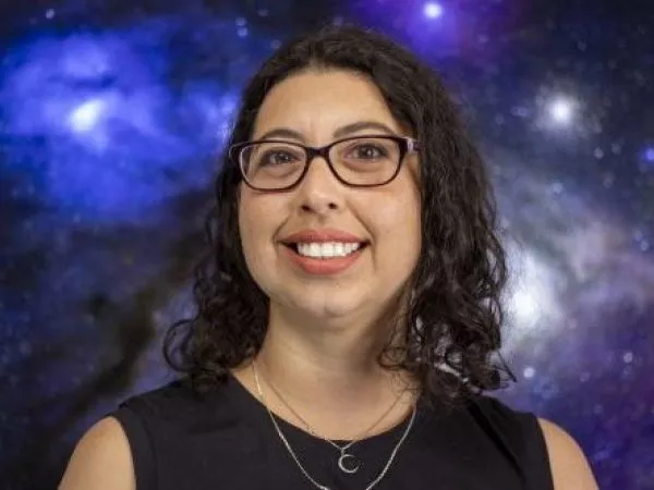 Astrónoma Penélope Longa