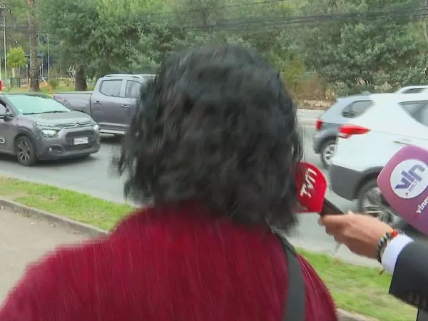 habla madre de adolescente que llegó con arma a colegio de Curicó.