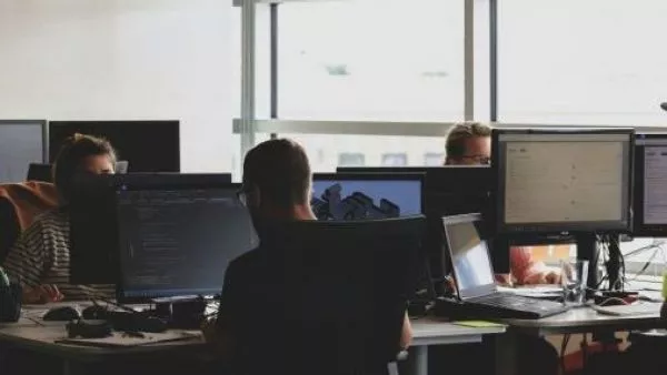 trabajo sueldo