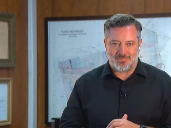 Alcalde Sichel incidentes en liceos