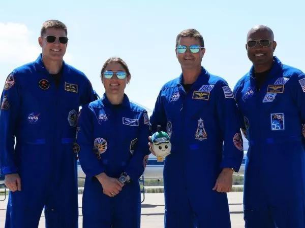 Astronautas Artemis II