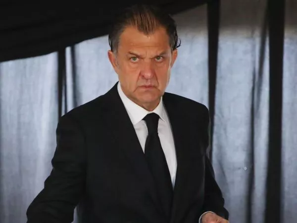 Aníbal Mosa en una reunión de accionistas de Blanco y Negro