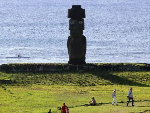 La historia del turista expulsado de parque en Rapa Nui