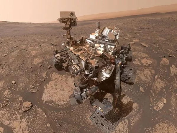 Rover Curiosity.