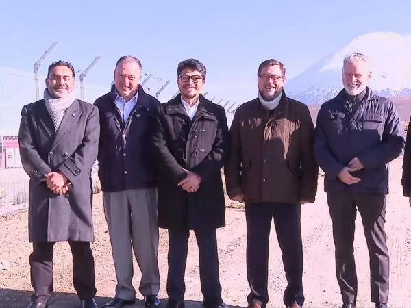 Cancilleres de Chile y Bolivia se reunieron en la frontera