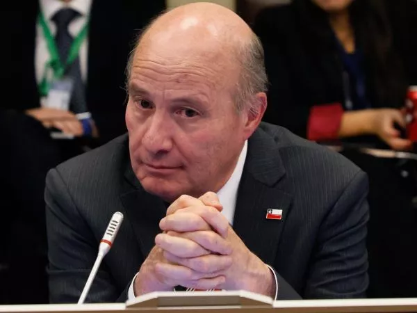 El ministro de Hacienda, Jorge Quiroz, en la Comisión de Hacienda de la Cámara de Diputadas y Diputados