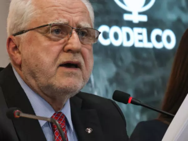 Caso El Teniente: juez ordena “destruir o devolver” contenido de celular del presidente de Codelco