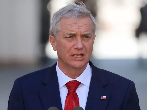 Presidente José Antonio Kast en un punto de prensa