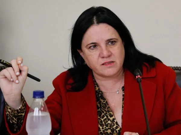 Ministra de Seguridad Trinidad Steinert