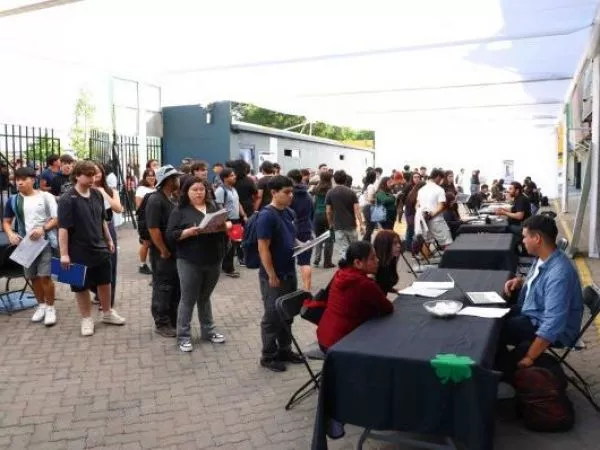 feria laboral jovenes la florida
