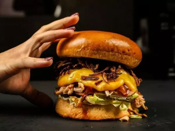 Día de la Hamburguesa: Ofertas y promociones para hoy