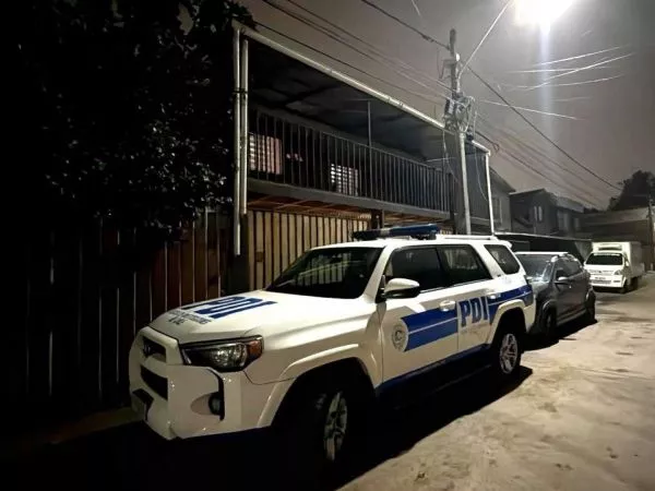 Madre e hija sufren violento turbazo en Quilicura: las golpearon y encerraron en un baño