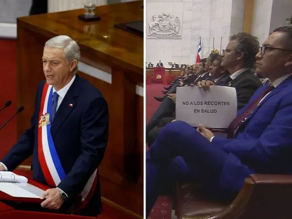Presidente Kast dando un discurso y diputado Videla protestando con un cartel