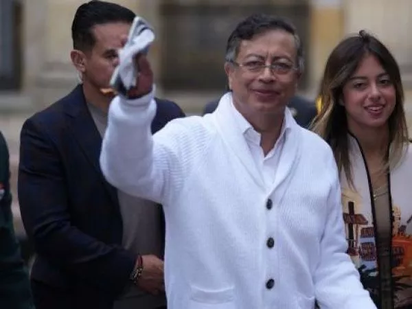 Petro elecciones colombia