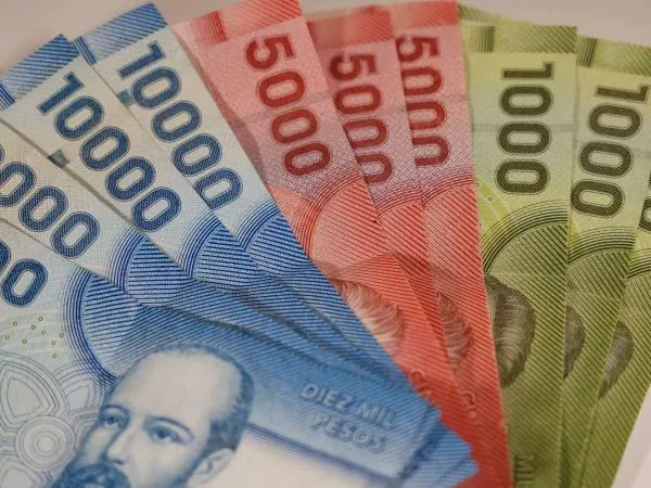 Billetes de distinta denominación