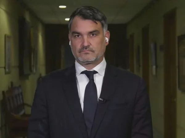 Senador Javier Macaya en el Congreso