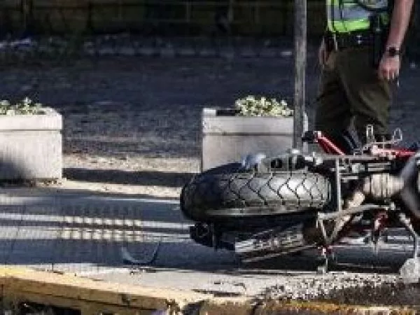 Motorista de Carabineros resulta grave