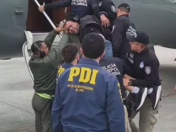 Crimen de Ronald Ojeda: llega Dayonis Orozco tras extradición desde Colombia