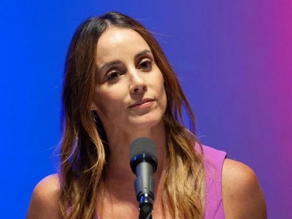 Las 7 frases que dejó la polémica reaparición de exministra Mara Sedini