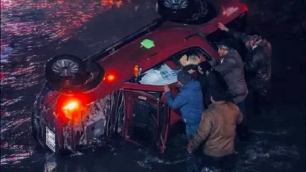 Dos personas murieron tras chocar y caer al cauce del río Maule