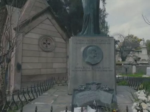 Robo de patrimonio en el Cementerio General