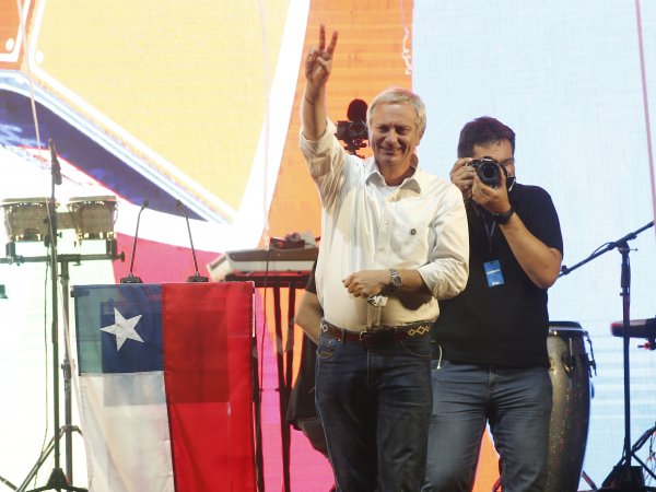 Kast en su cierre de campaña : 