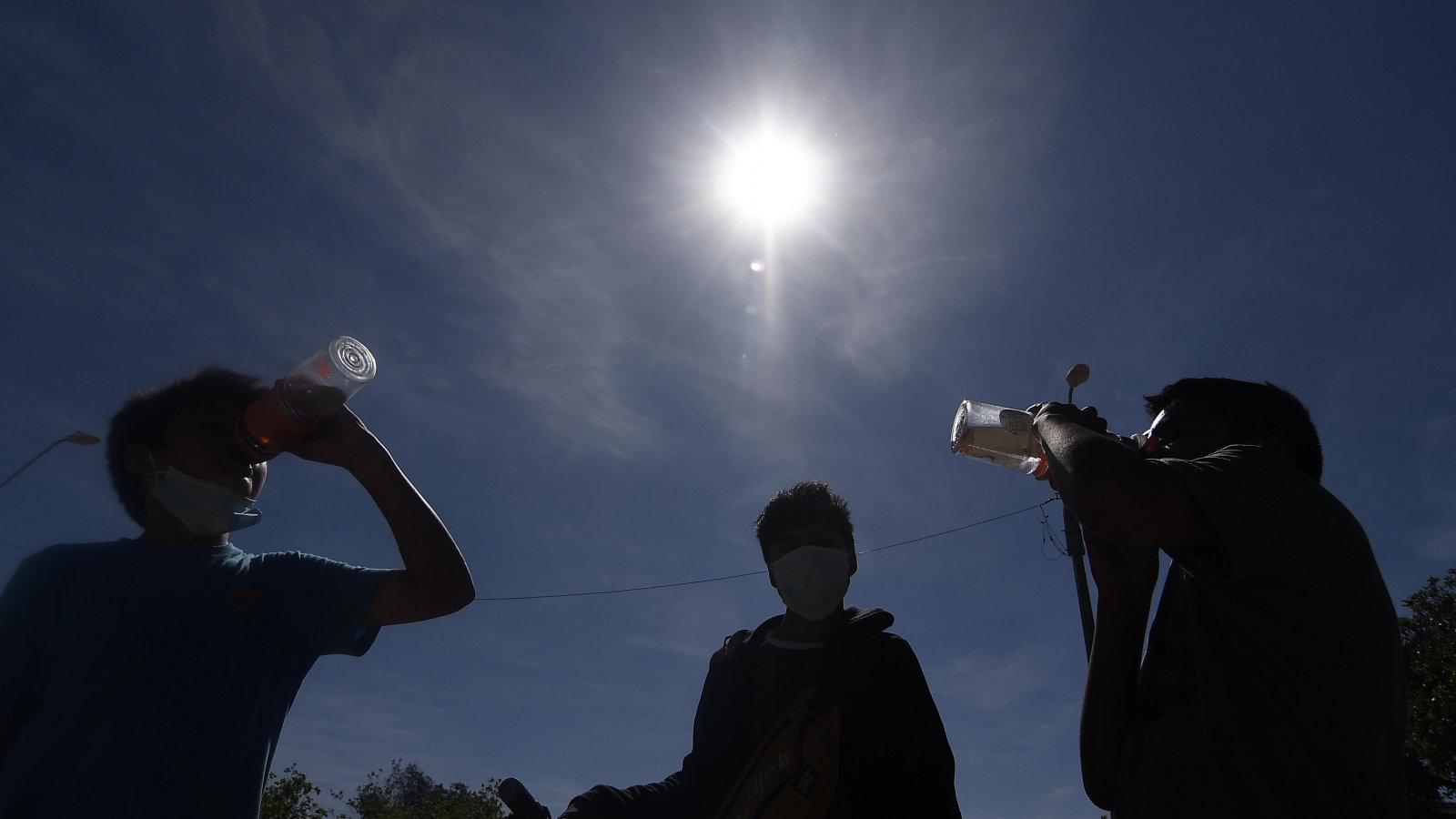 Hasta 32°: ¿Cómo estará el tiempo este domingo de elecciones en Chile?